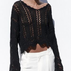 Zara Black Open-Knit Cropped Crew Sweater
